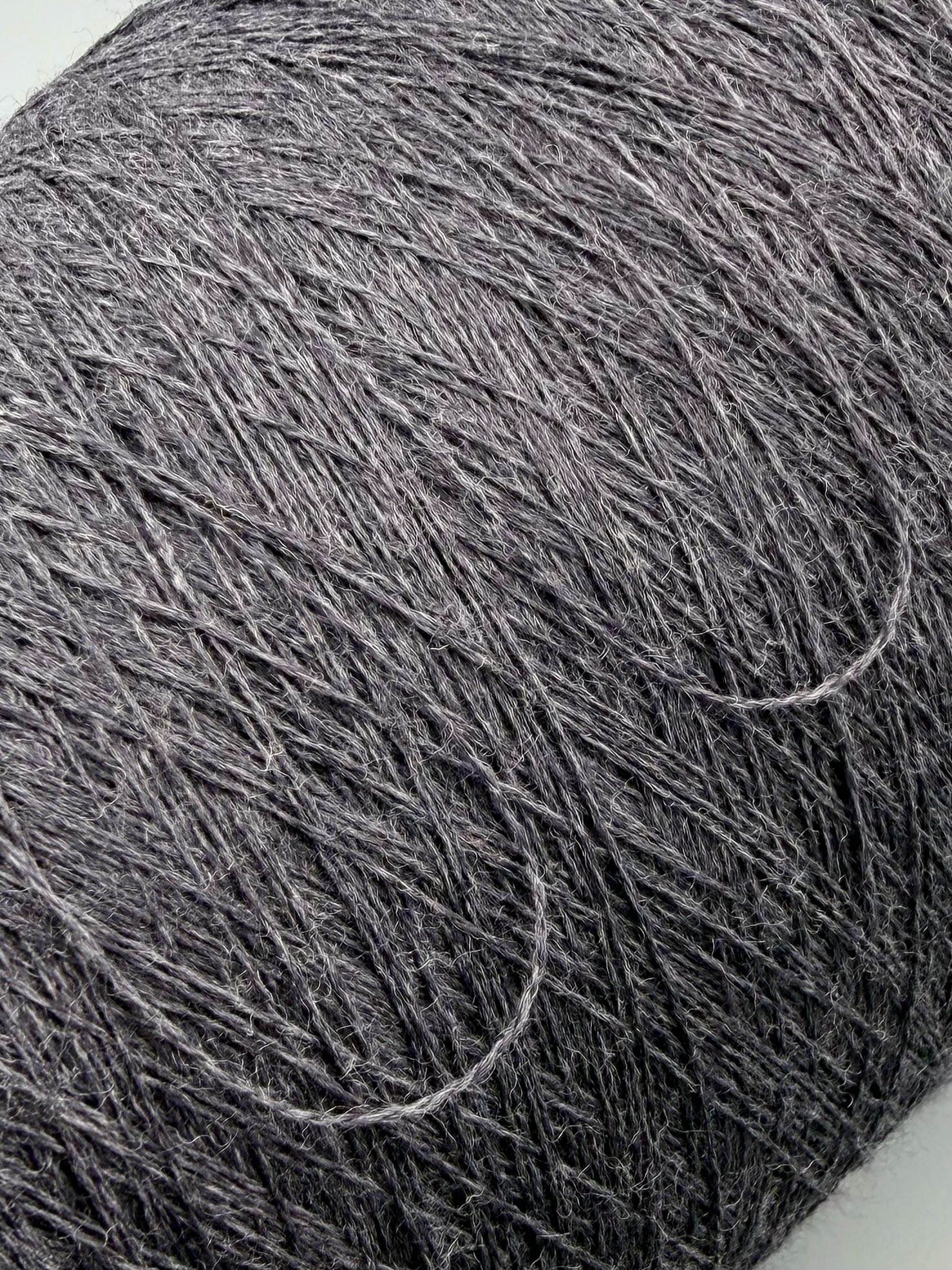 Zegna Baruffa Cashwool 2/30 – Extrafeines Merinogarn Dunkles Anthrazit meliert 420964